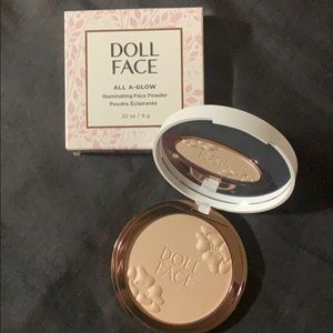 Doll Face face powder